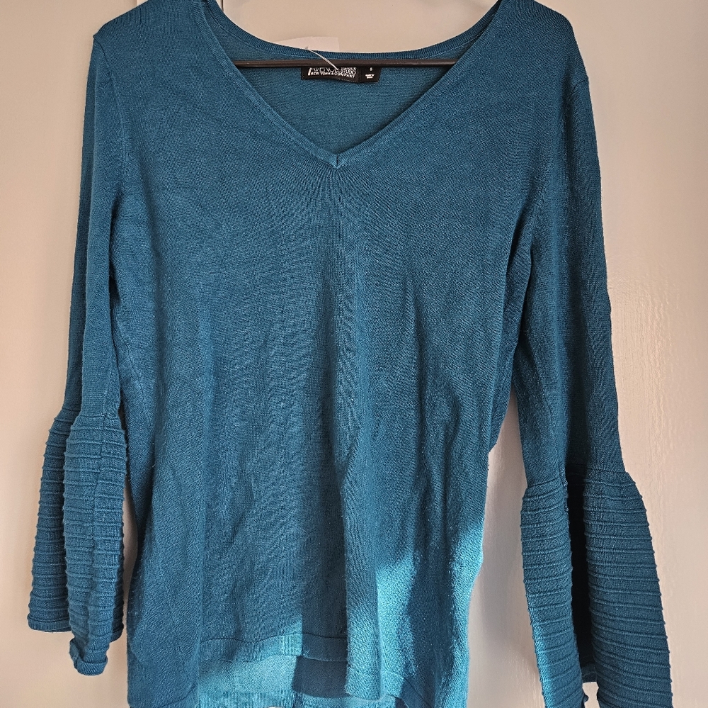 New York & Company Small teal sweater